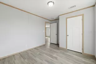 8400 Breeze Hill Dr, Lake Wales, FL 33898 - Photo 33