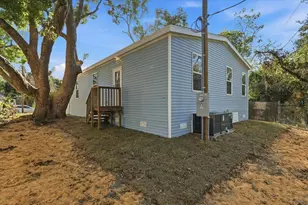 5843 Ashen Ave, New Port Richey, FL 34652 - Photo 7