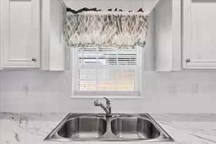 18437 15th Ave, Orlando, FL 32833 - Photo 9