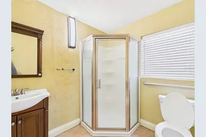318 S 1st Street, Lake Wales, FL 33853 - Photo 11