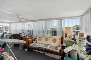 107 Holiday Ln, Auburndale, FL 33823 - Photo 29