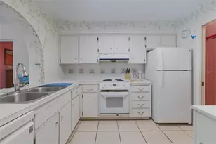 3119 Boca Ciega Dr, Naples, FL 34112 - Photo 5