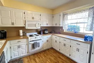 374 Troon Ct, Winter Haven, FL 33884 - Photo 3