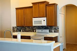 321 Majestic Gardens Dr, Winter Haven, FL 33880 - Photo 11