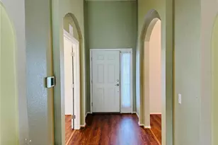 321 Majestic Gardens Dr, Winter Haven, FL 33880 - Photo 5