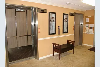 1776 6th Street NW #409, Winter Haven, FL 33881 - Photo 5