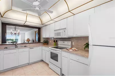 1776 6th Street NW #409, Winter Haven, FL 33881 - Photo 9