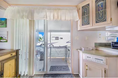 228 Big Pine Avenue S, Frostproof, FL 33843 - Photo 17