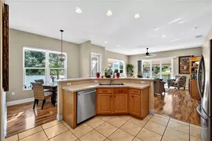 2220 Garden Lake Dr, Winter Haven, FL 33884 - Photo 11