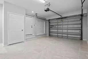 9602 N 46th St, Tampa, FL 33617 - Photo 27