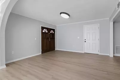 9602 N 46th Street, Tampa, FL 33617 - Photo 9