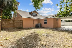 9602 N 46th St, Tampa, FL 33617 - Photo 31