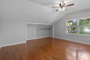 9602 N 46th St, Tampa, FL 33617 - Photo 21