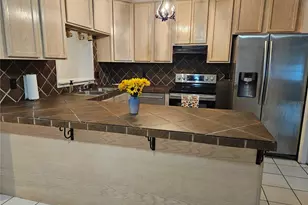 1212 Blake Ave, Auburndale, FL 33823 - Photo 3