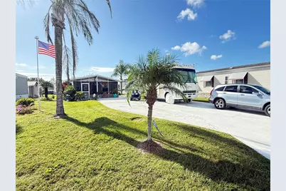 5245 Island View Circle N, Polk City, FL 33868 - Photo 1