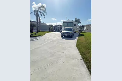 5245 Island View Circle N, Polk City, FL 33868 - Photo 27