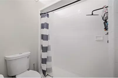 10 Meadowlake Court, Winter Haven, FL 33884 - Photo 15