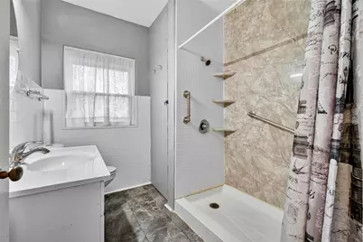 403 E Johnson Avenue, Lake Wales, FL 33853 - Photo 15