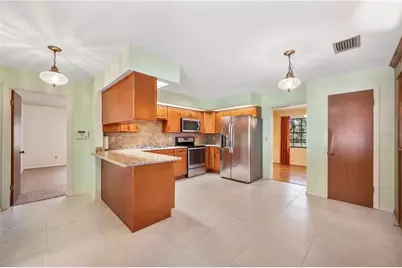 101 Lakeview Drive, Auburndale, FL 33823 - Photo 11