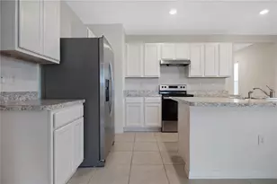 328 Gina Ln, Davenport, FL 33837 - Photo 9