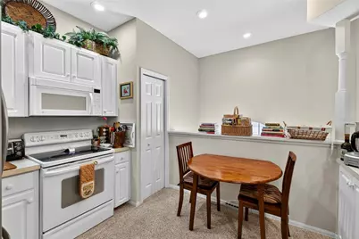 516 Grasslands Village Circle, Lakeland, FL 33803 - Photo 23