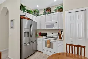 516 Grasslands Village Cir, Lakeland, FL 33803 - Photo 19