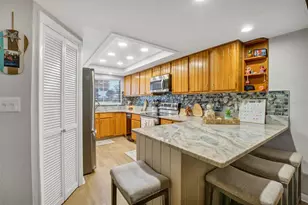 10104 Village Dr, Lake Wales, FL 33898 - Photo 7