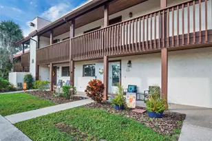 10104 Village Dr, Lake Wales, FL 33898 - Photo 5