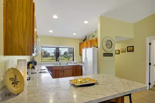 10203 Village Dr, Lake Wales, FL 33898 - Photo 9