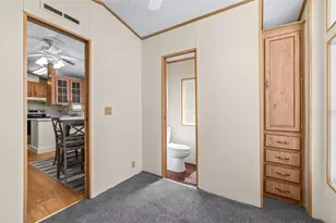 389 Golfview Dr, Davenport, FL 33837 - Photo 27