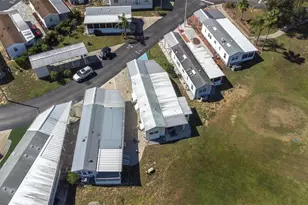 389 Golfview Dr, Davenport, FL 33837 - Photo 55