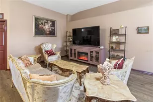 1527 Country Chase St, Lakeland, FL 33810 - Photo 9