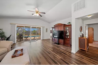 364 Lake Suzanne Drive, Lake Wales, FL 33859 - Photo 11