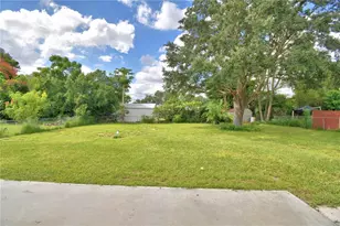 285 17th St, Winter Haven, FL 33881 - Photo 5