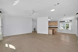 6502 Oak Hammock Ln, Winter Haven, FL 33884 - Photo 3