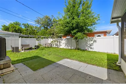3790 60th Street N, Saint Petersburg, FL 33710 - Photo 5
