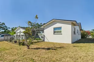 3790 60th St N, Saint Petersburg, FL 33710 - Photo 21