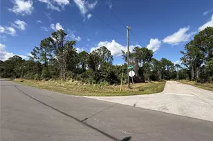 7538 Bernal Dr, Sebring, FL 33872 - Photo 5