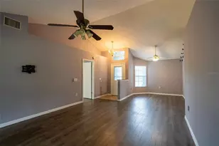 94 St Kitts Cir, Winter Haven, FL 33884 - Photo 5