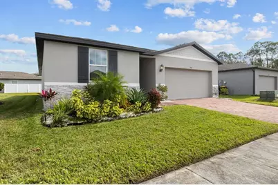 706 Alta Vista Court, Davenport, FL 33896 - Photo 1
