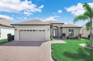 1069 Sawgrass Dr, Winter Haven, FL 33884 - Photo 1