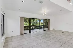 2697 Clubhouse Dr, Lake Wales, FL 33898 - Photo 7