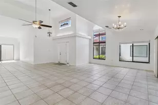 2697 Clubhouse Dr, Lake Wales, FL 33898 - Photo 5