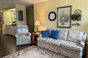 6033 Grand Oaks Dr SE, Winter Haven, FL 33884 - Photo 5