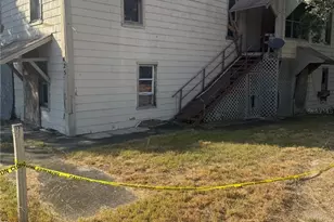 425 Kissimmee Ave, Lake Wales, FL 33853 - Photo 3