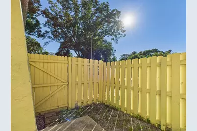 7502 Bolanos Court, Tampa, FL 33615 - Photo 25