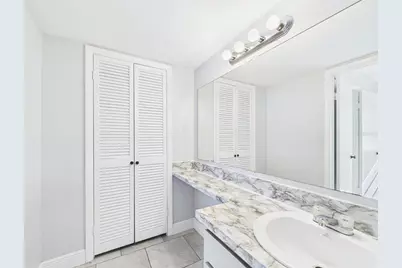 7502 Bolanos Court, Tampa, FL 33615 - Photo 13