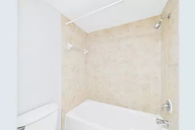 7502 Bolanos Court, Tampa, FL 33615 - Photo 21