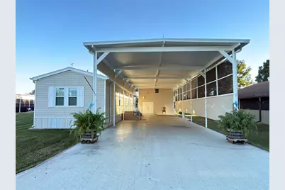 5207 Island View Circle S, Polk City, FL 33868 - Photo 5