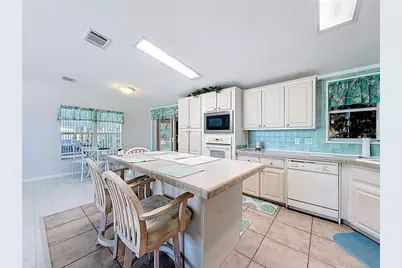 6346 Bayberry Blvd NE, Winter Haven, FL 33881 - Photo 17